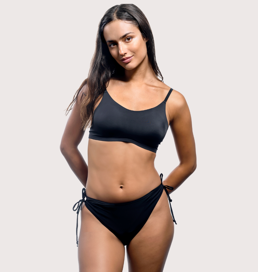 Bikini bottoms with strings